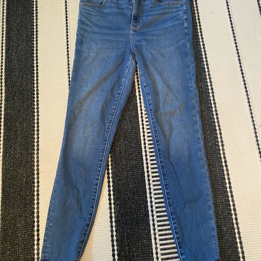American Eagle Skinny Jeans size 12